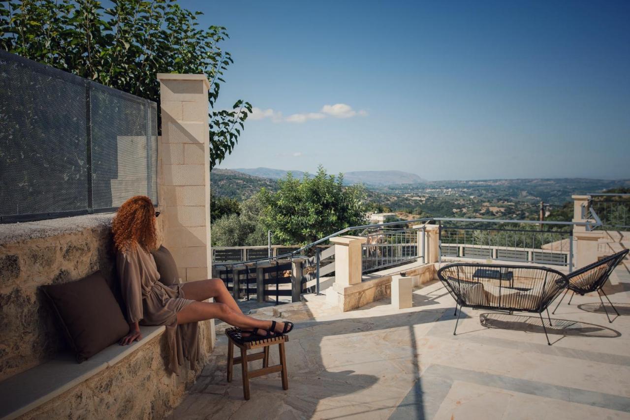 הוילה Embrosneros Prinus Country Retreat Apokoronas, Heated Pool, 13Km From The Sea מראה חיצוני תמונה