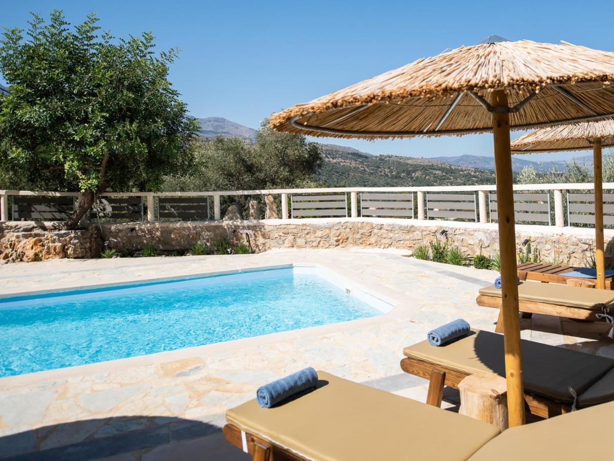 הוילה Embrosneros Prinus Country Retreat Apokoronas, Heated Pool, 13Km From The Sea מראה חיצוני תמונה