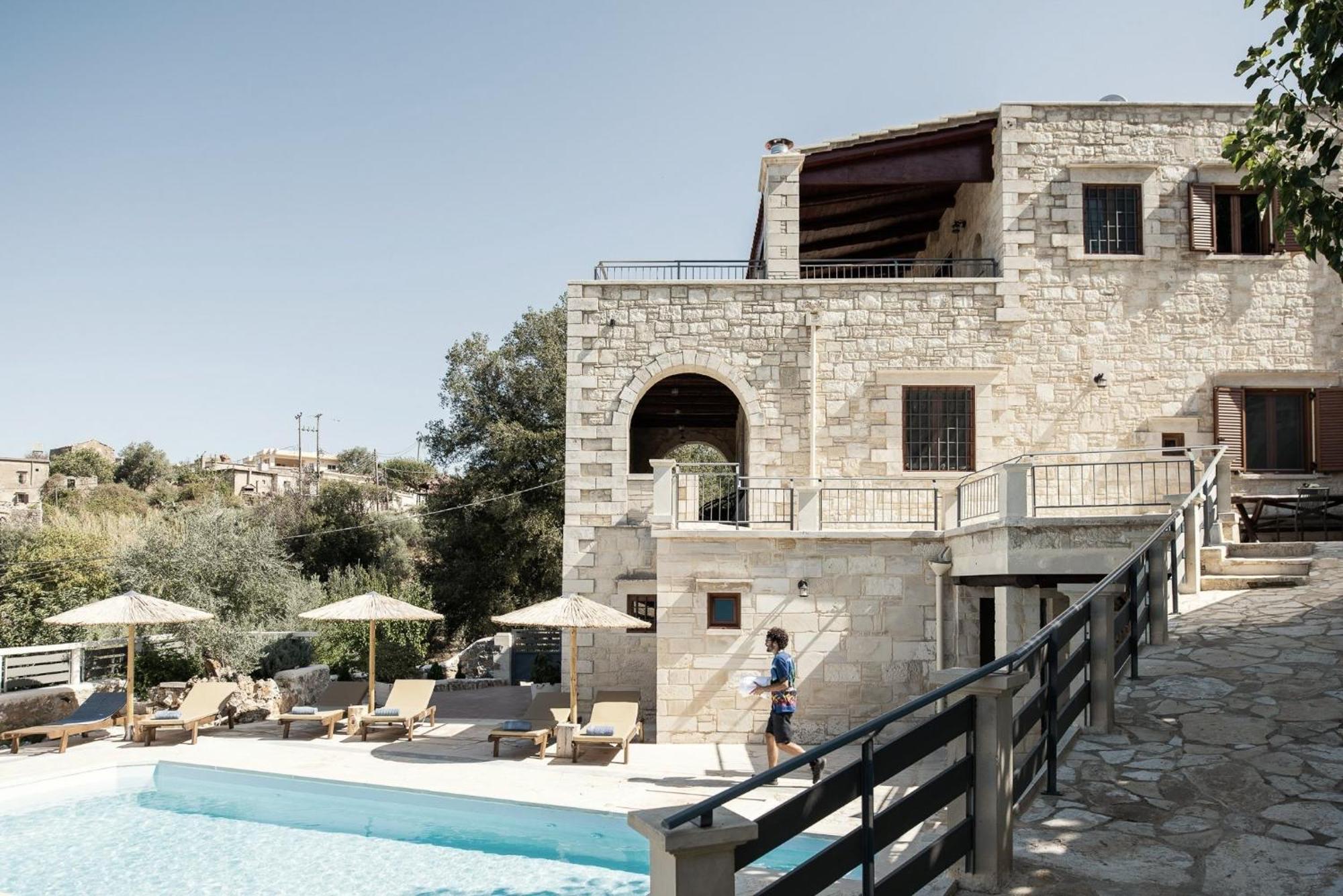 הוילה Embrosneros Prinus Country Retreat Apokoronas, Heated Pool, 13Km From The Sea מראה חיצוני תמונה